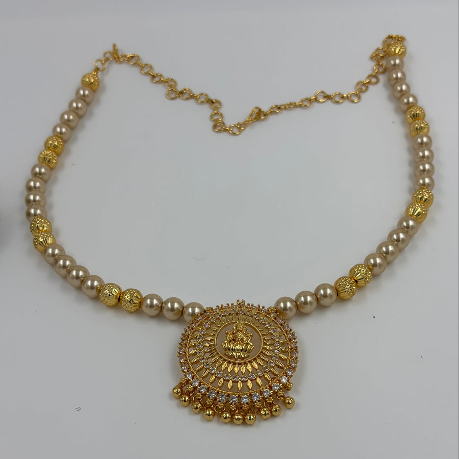 Lakshmi Pendant Pearl Beaded Necklace