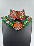 Multicolour thread “Pearl, oxidised mirror pendent chocker