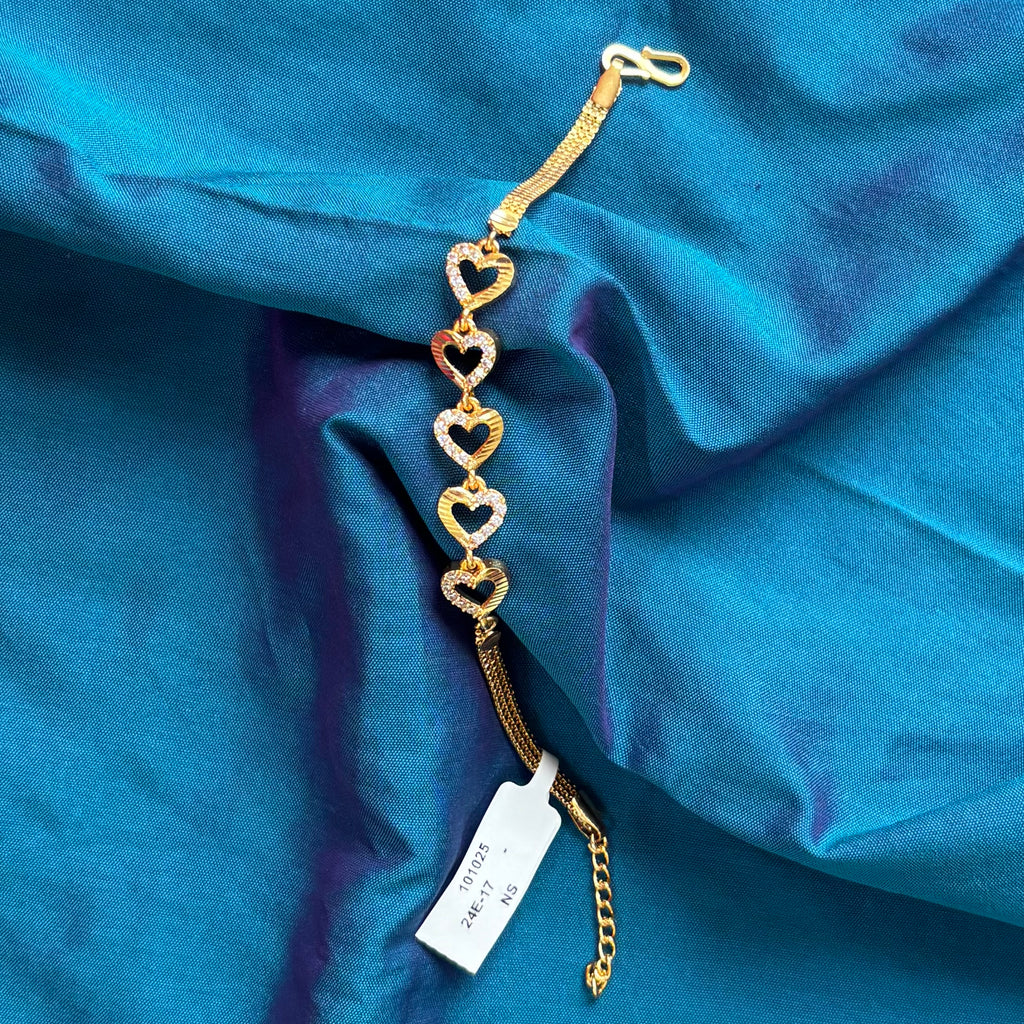 Royal Heart Micro- Gold plated Bracelet