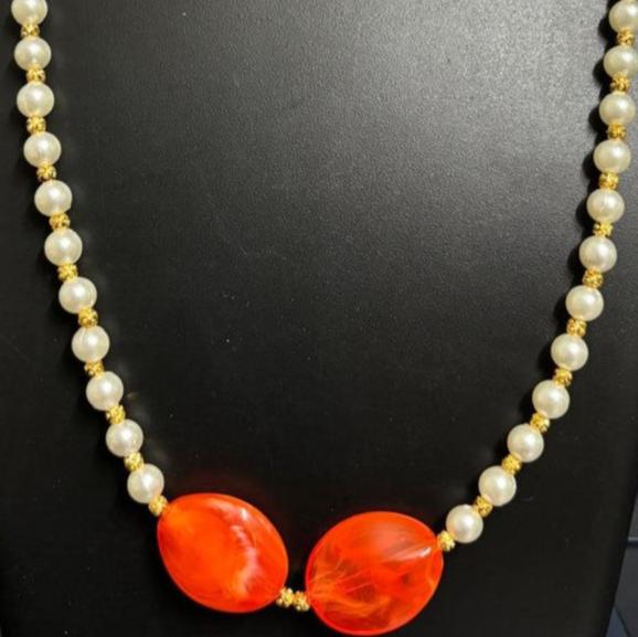 pearl-golden bead necklace chain