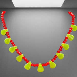 glass and drop beaded necklace